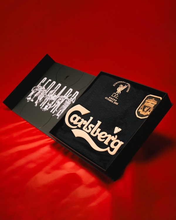 Liverpool FC Signed Memorabilia | Official LFC Store