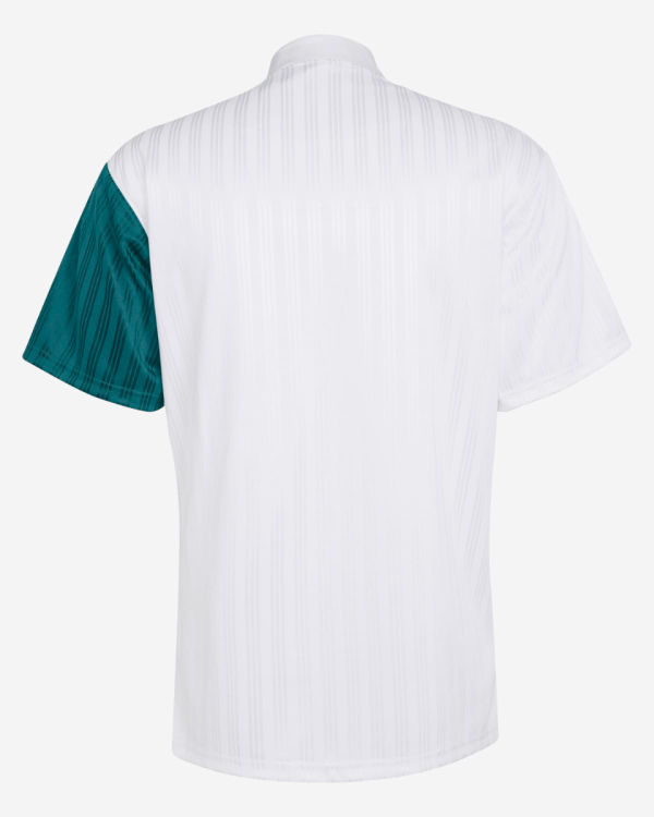 Liverpool FC Men's Retro Shirts | Official LFC Store