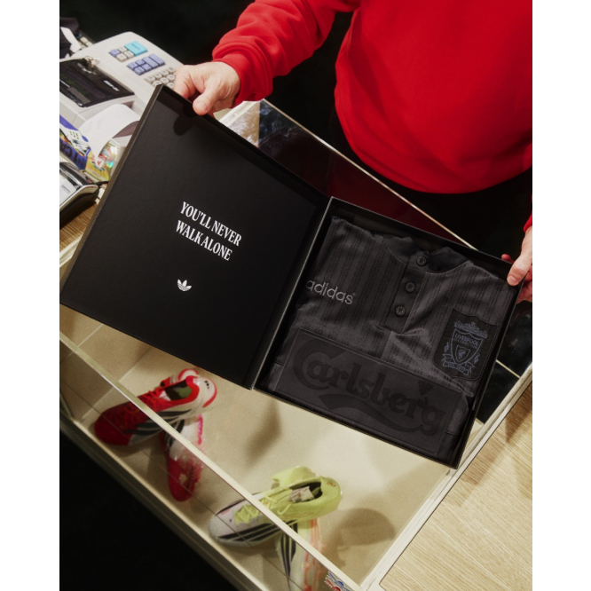 LFC adidas Bringback 95-96 Adults Special Edition Blackout Jersey