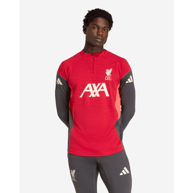 kb1459_2_apparel_on_model_stan