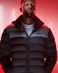 LFCの男性の黒いパフジャケット