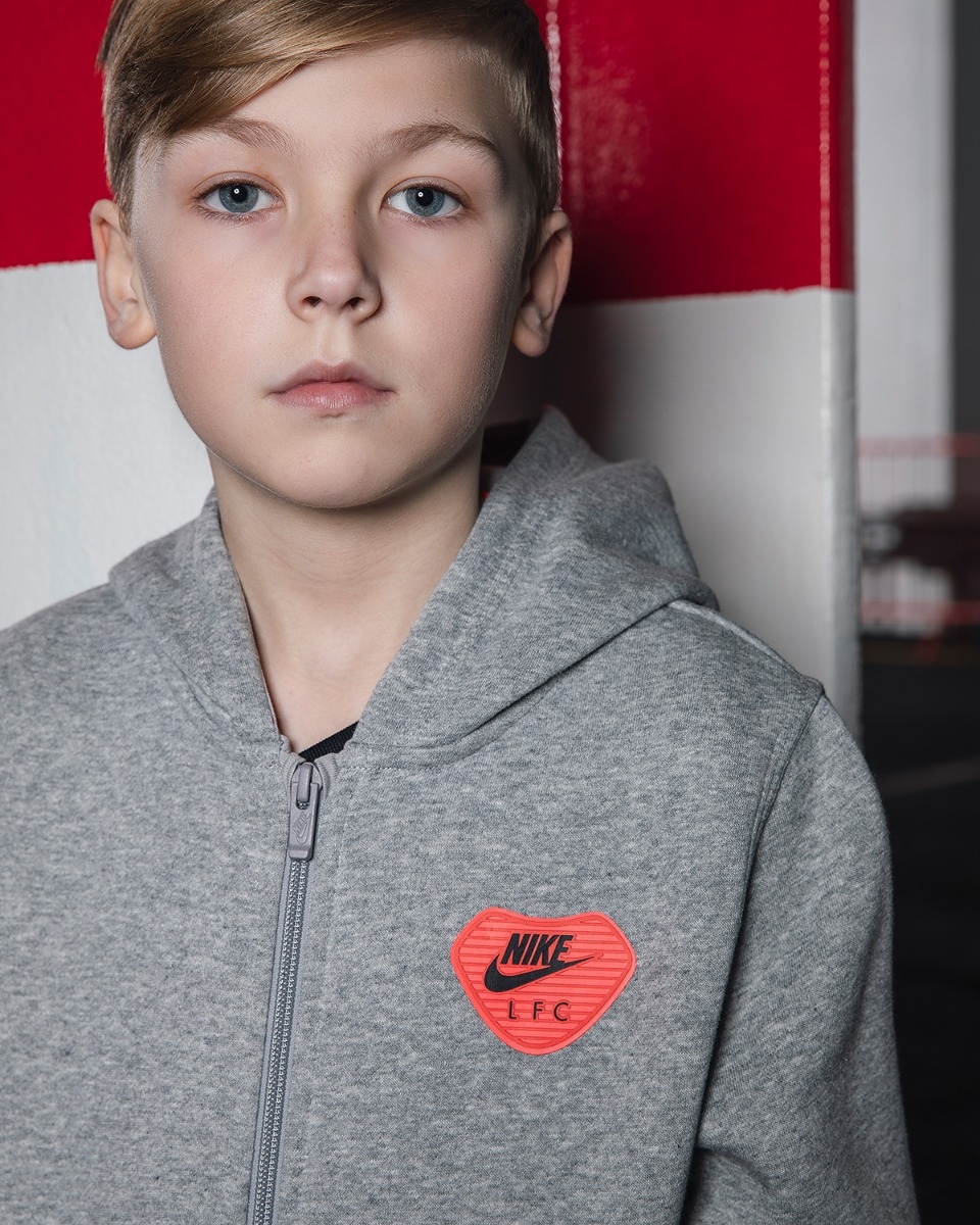 Nike air max hoodie junior sale