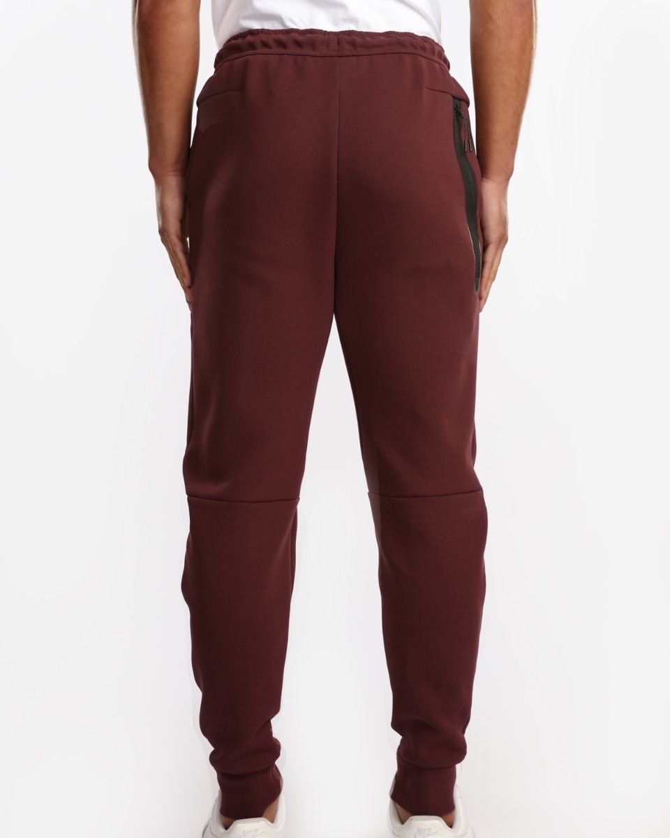 LFC Nike Mens Burgundy Tech Fleece Jogger 22 23