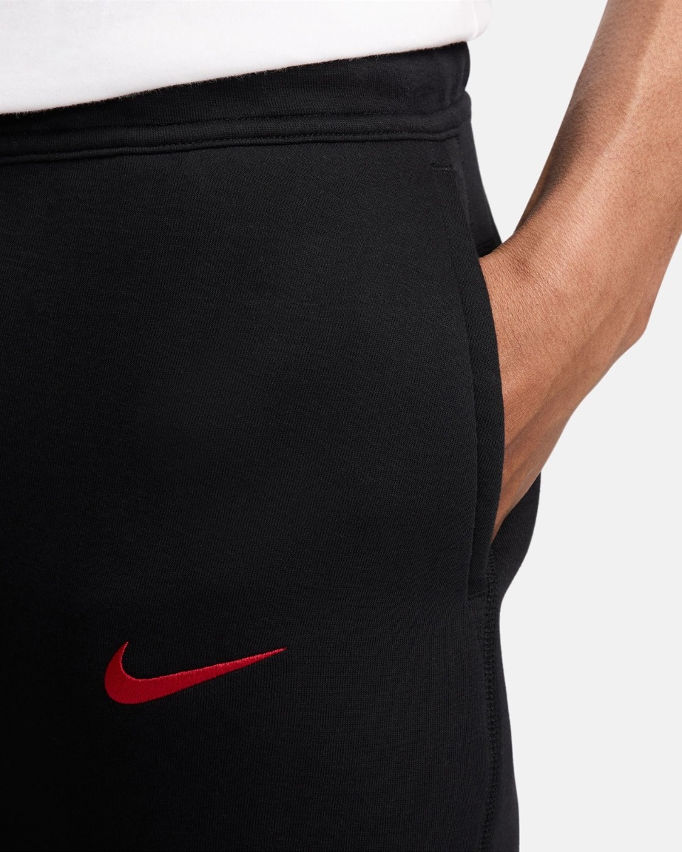 Nike foundation joggers black best sale