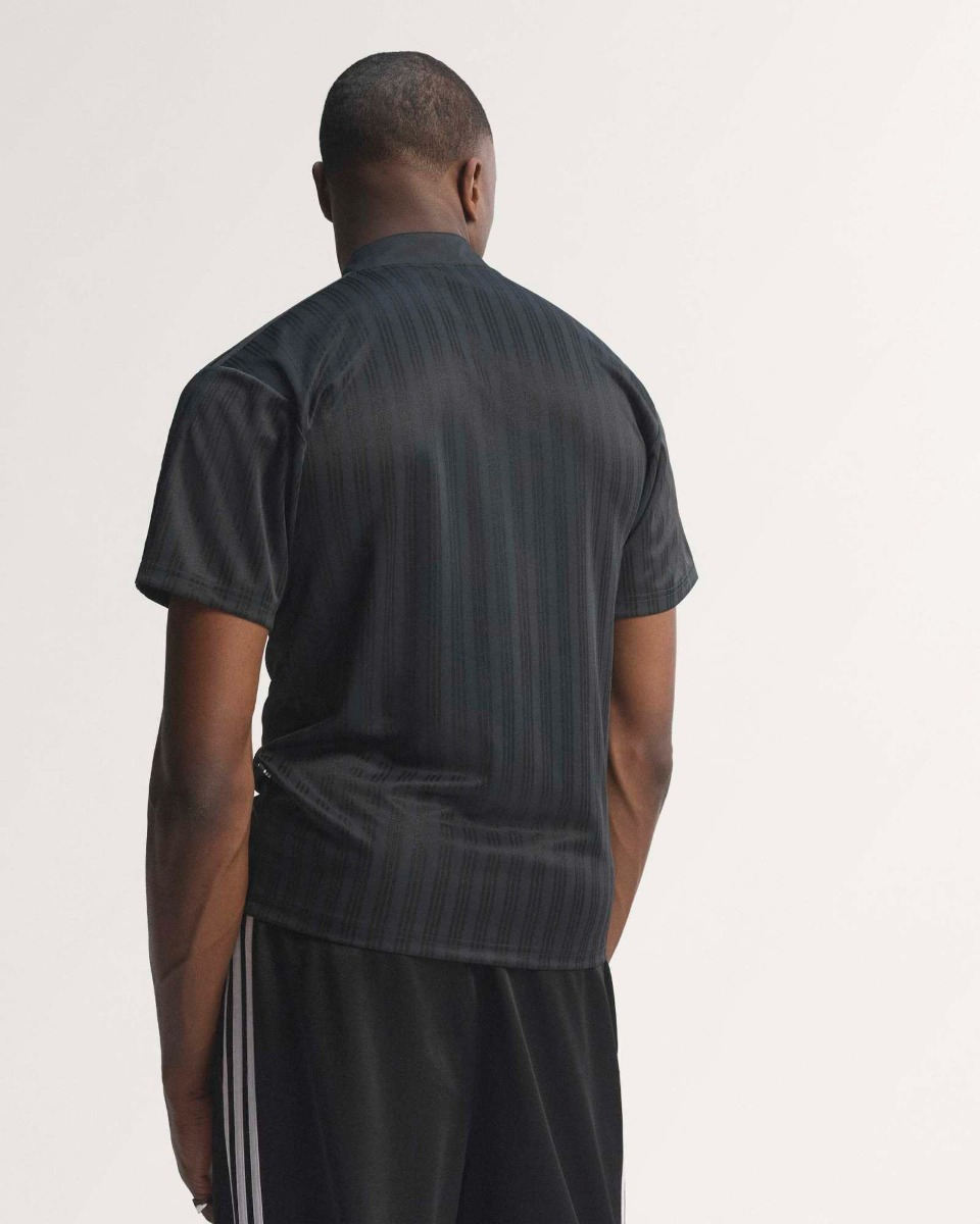 LFC adidas Bringback 95-96 Adults Special Edition Blackout Jersey
