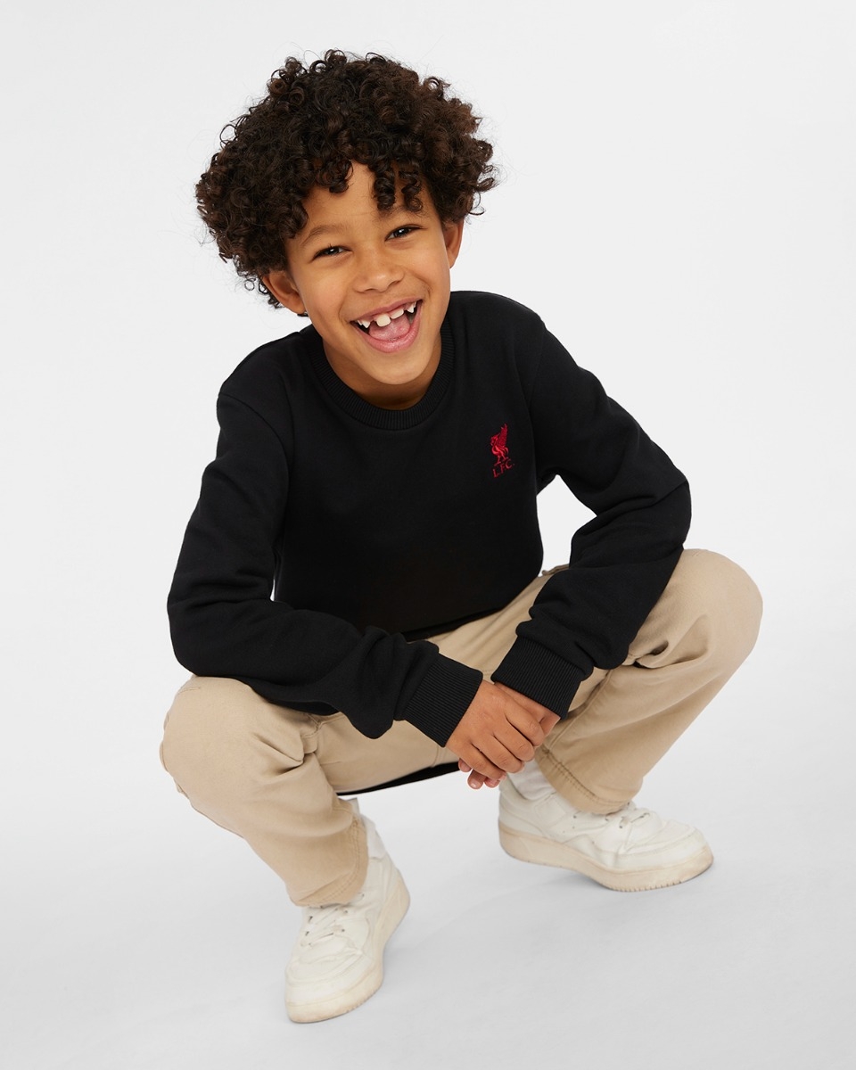 Black sweatshirt junior online