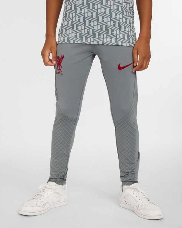 Liverpool F.C. Strike Third Older Kids' Nike Dri-FIT Football Knit Pants.  Nike CA