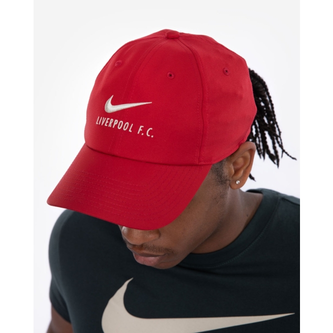Anzai Roux ækvator LFC Nike Adults Red '86 Swoosh Cap